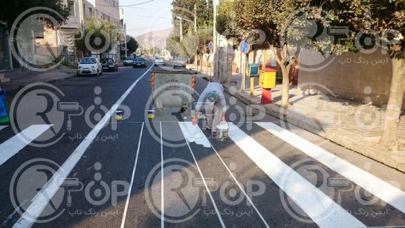 تولید رنگ خط کشی خیابان با رزین های اکریلیک 60 درصد جام